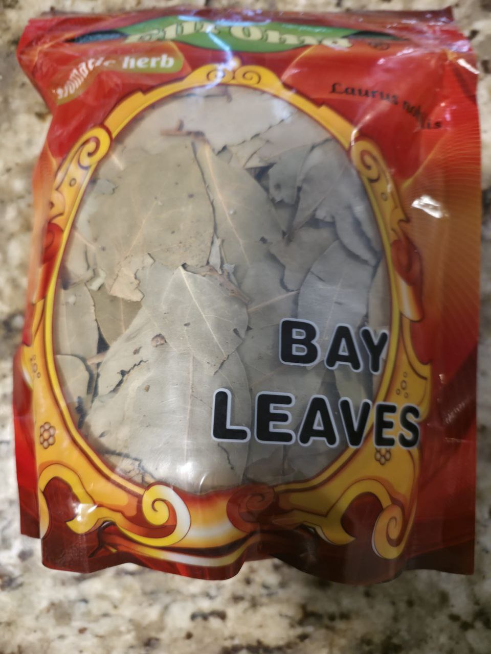 Bay leaves